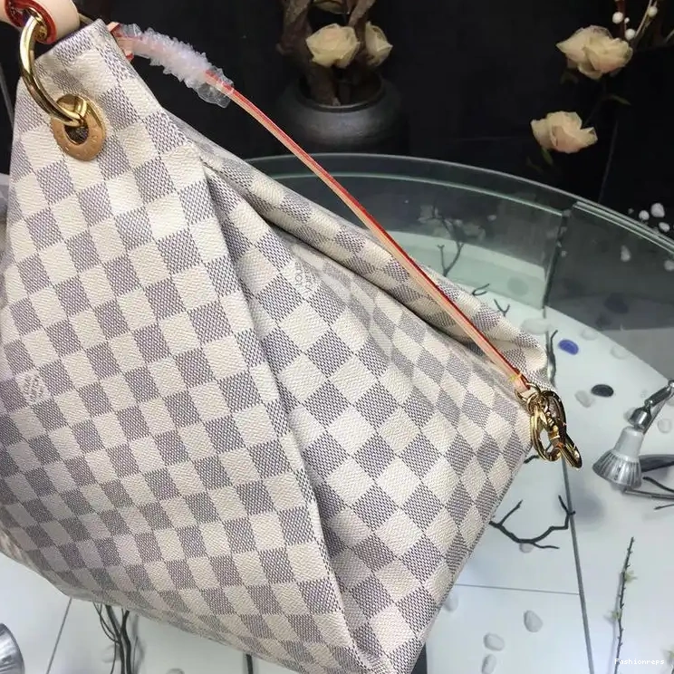 Fashionreps Bags LV 19T1L0047 0715